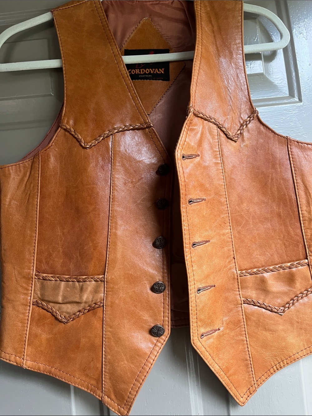 Antique hippie ranch wear, western leather rare Cordovan Vest M/L lined
